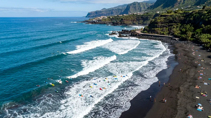 Mejores Playas de Surf en Tenerife: Guía por Nivel